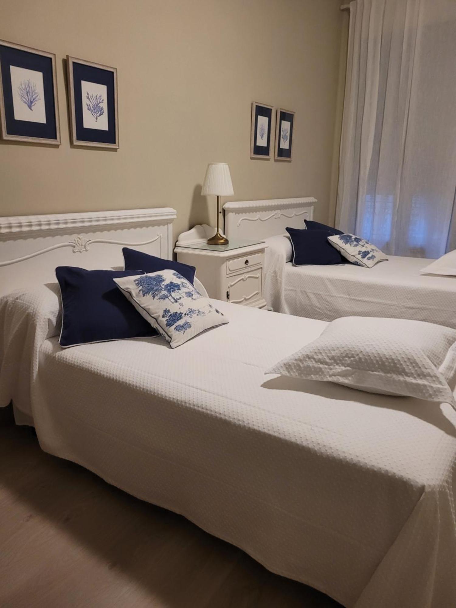 La Casa Alandi Con Garaje Privado Βίλα Σαγούντο Δωμάτιο φωτογραφία